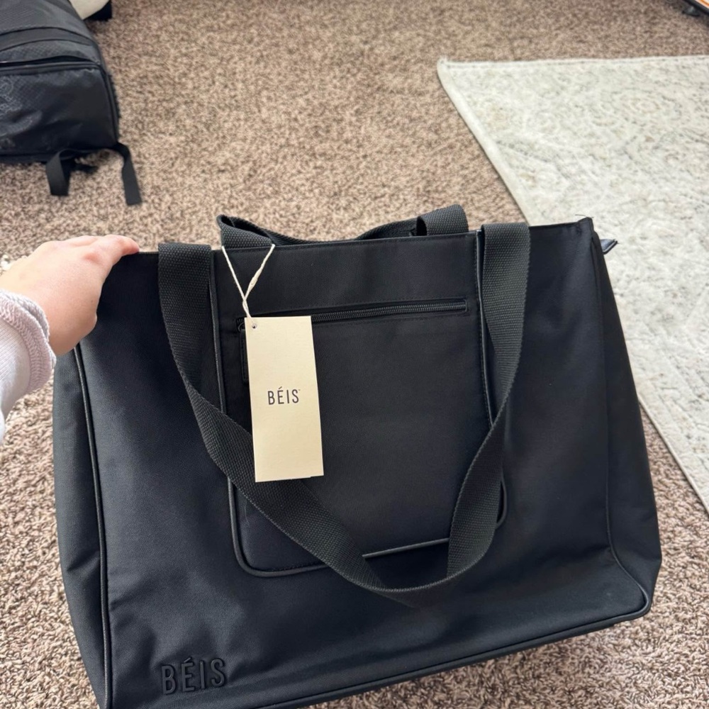 BÉIS Black Tote Bag
